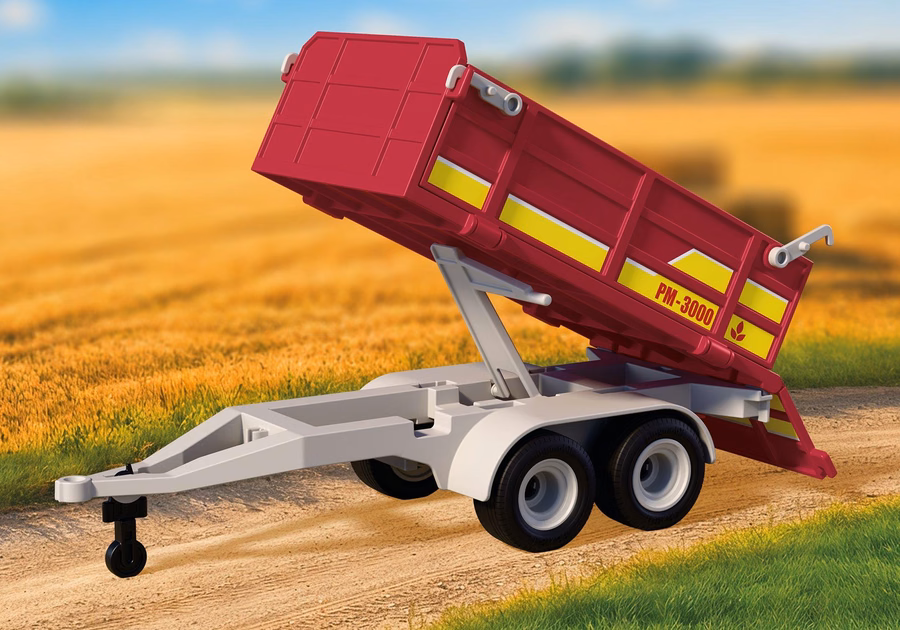 Sattelzug mit Heuballen