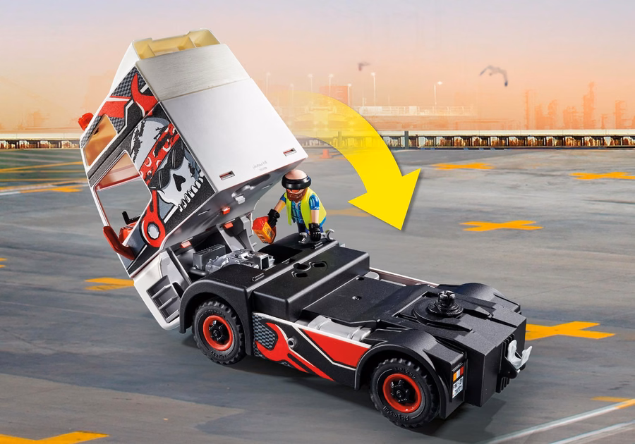 LKW mit Frachtcontainer
